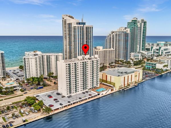 3000 S Ocean Drive, Unit 714, Hollywood, FL 33019