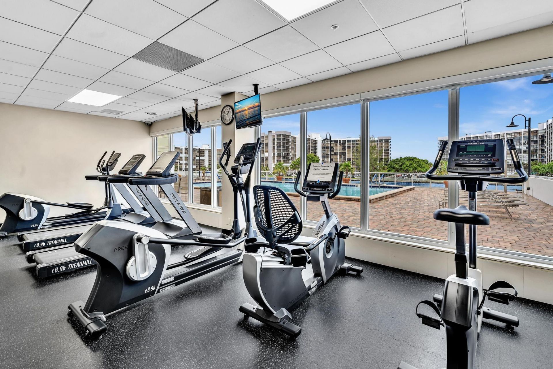 3000 S Ocean Drive, Unit 714, Hollywood, FL 33019 Photo