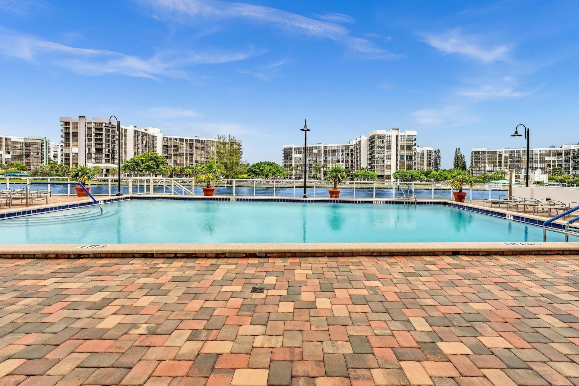 3000 S Ocean Drive, Unit 714, Hollywood, FL 33019 Photo