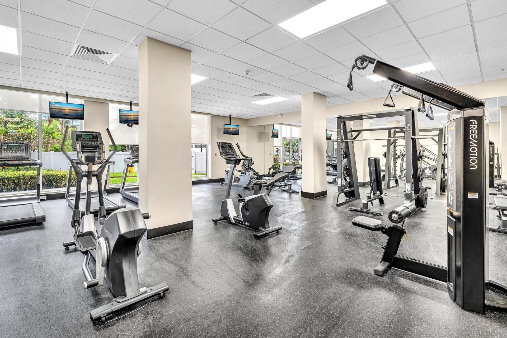 3000 S Ocean Drive, Unit 714, Hollywood, FL 33019 Photo
