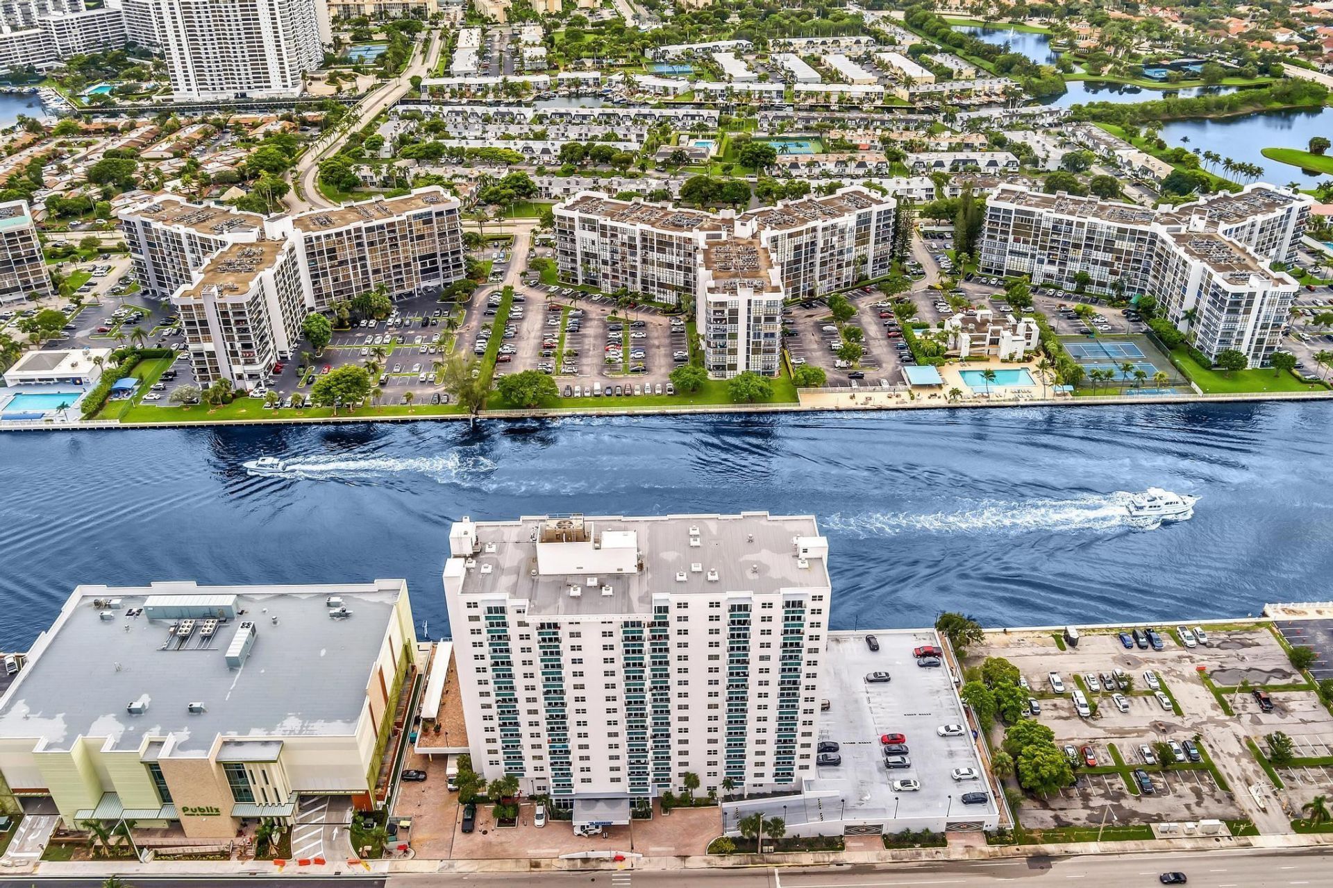 3000 S Ocean Drive, Unit 714, Hollywood, FL 33019 Photo
