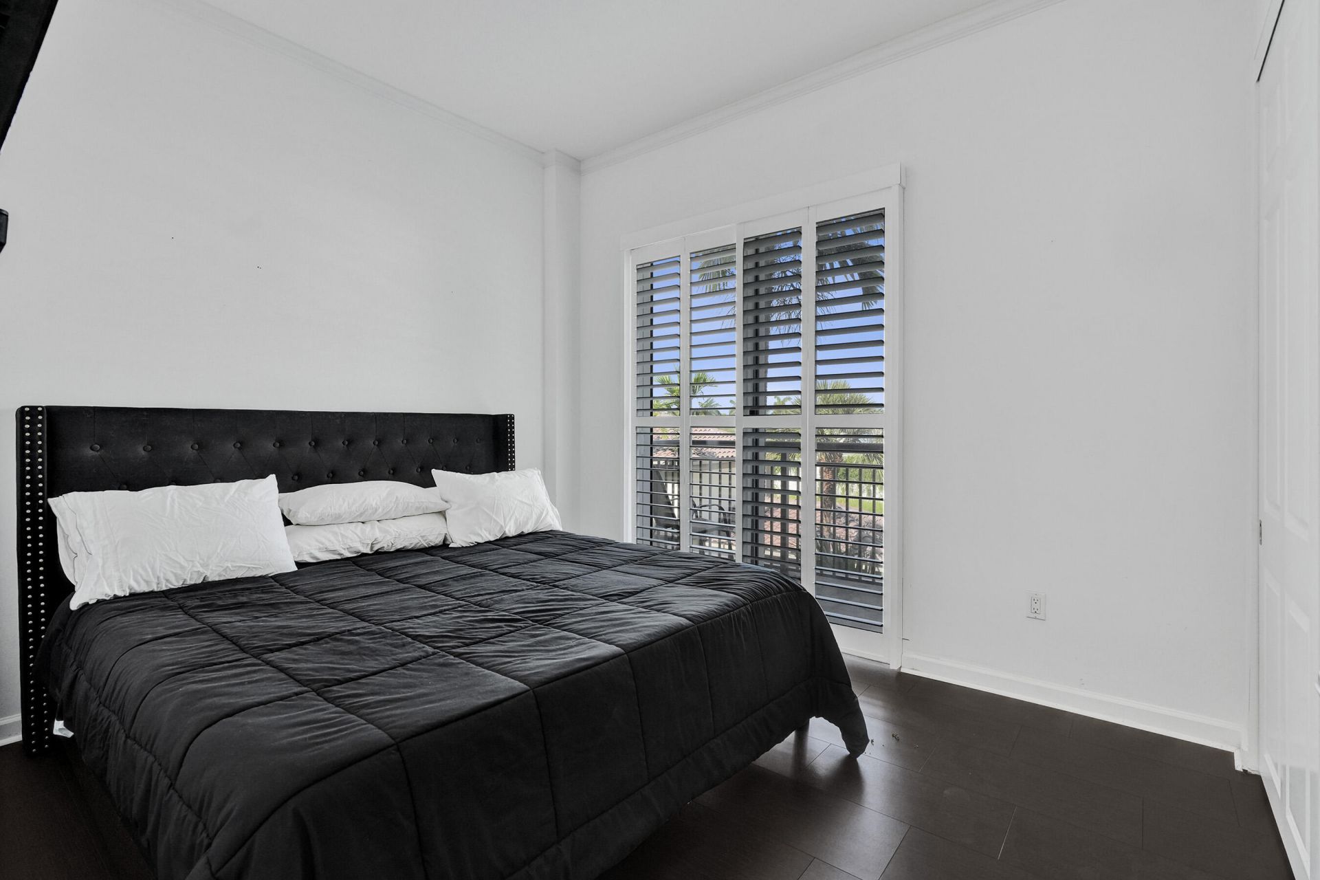 2625 NE 14th Avenue, Unit 114, Wilton Manors, FL 33334 Photo