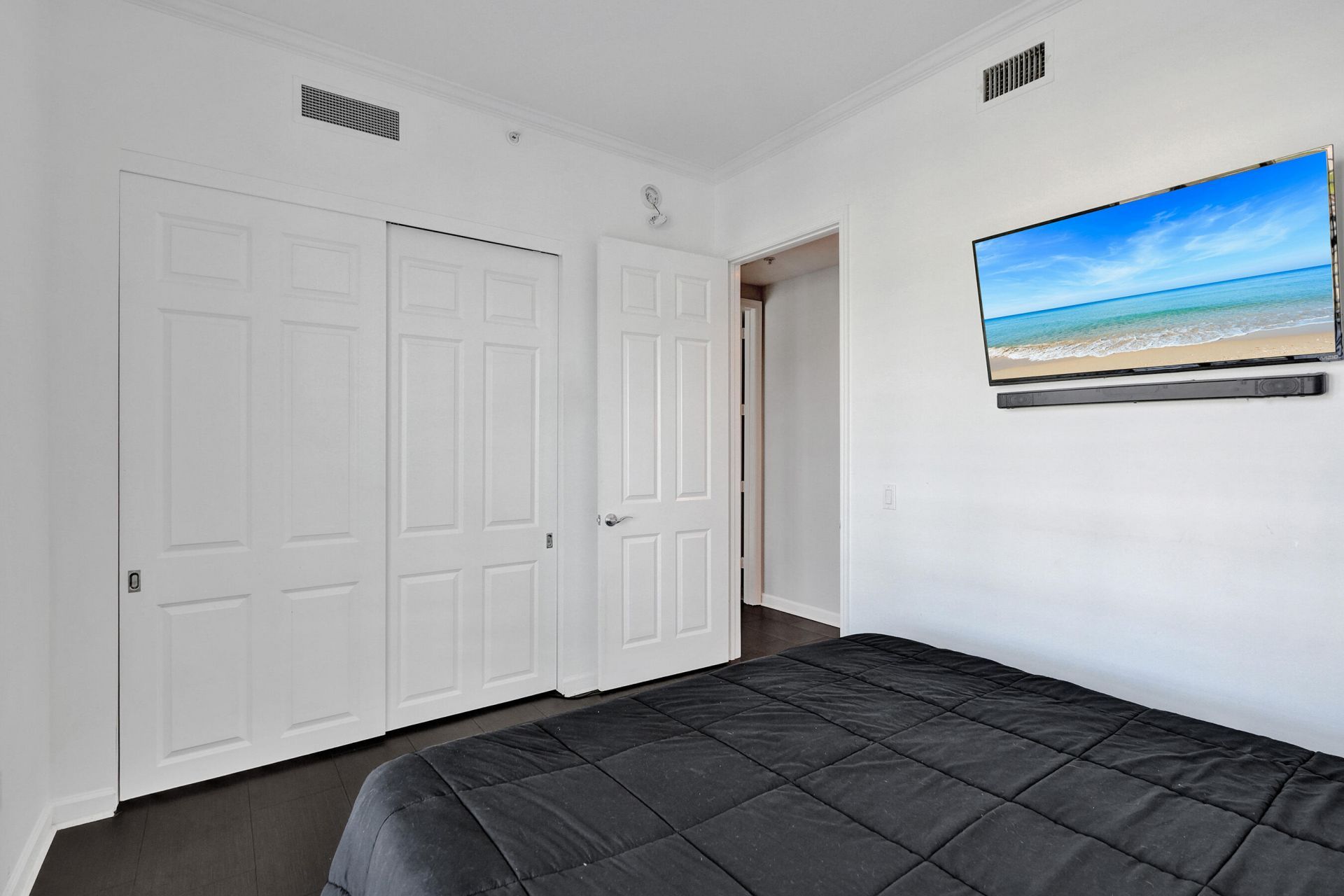 2625 NE 14th Avenue, Unit 114, Wilton Manors, FL 33334 Photo