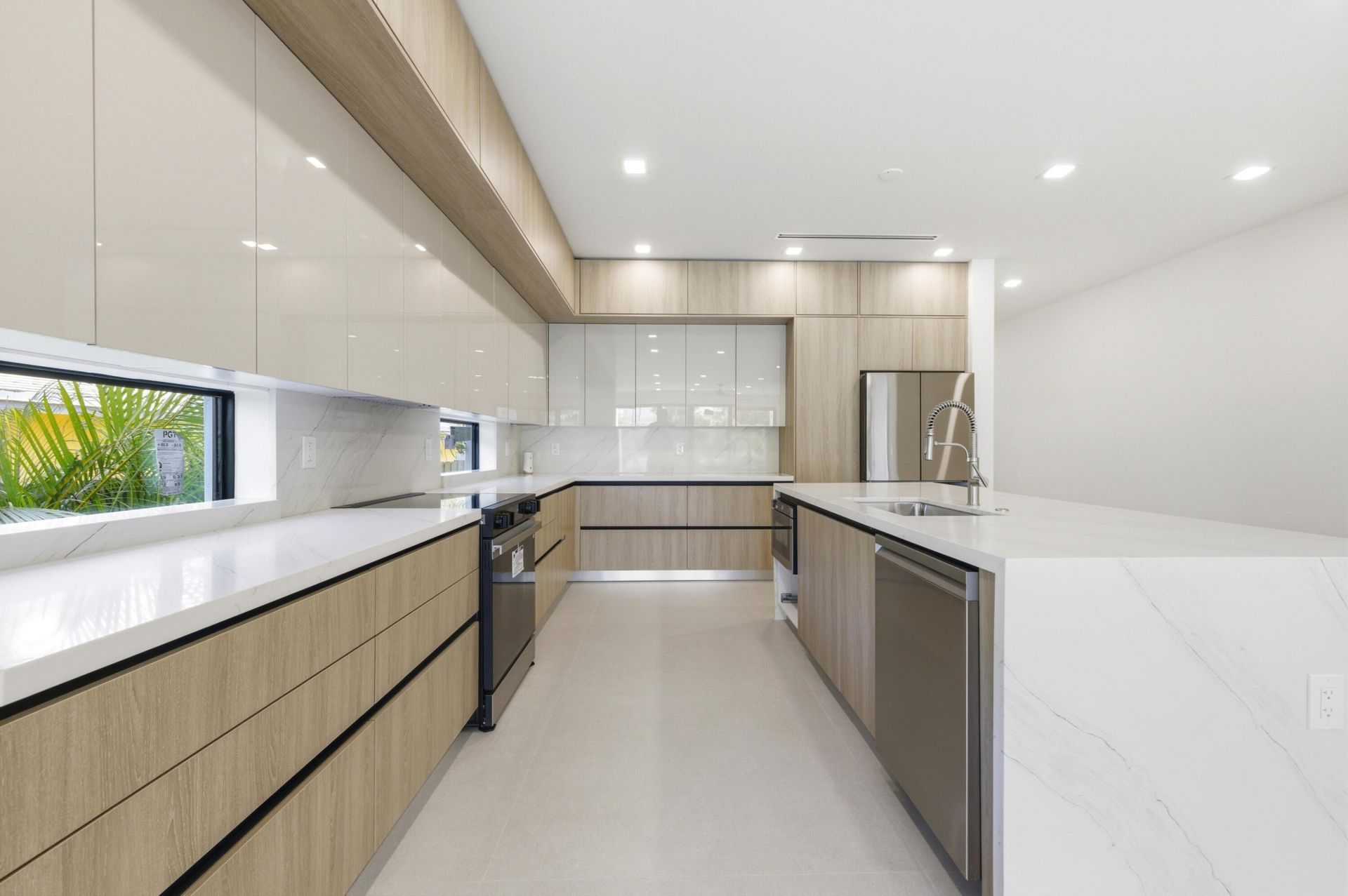 821 SW 1st Street, Fort Lauderdale, FL 33312 Photo