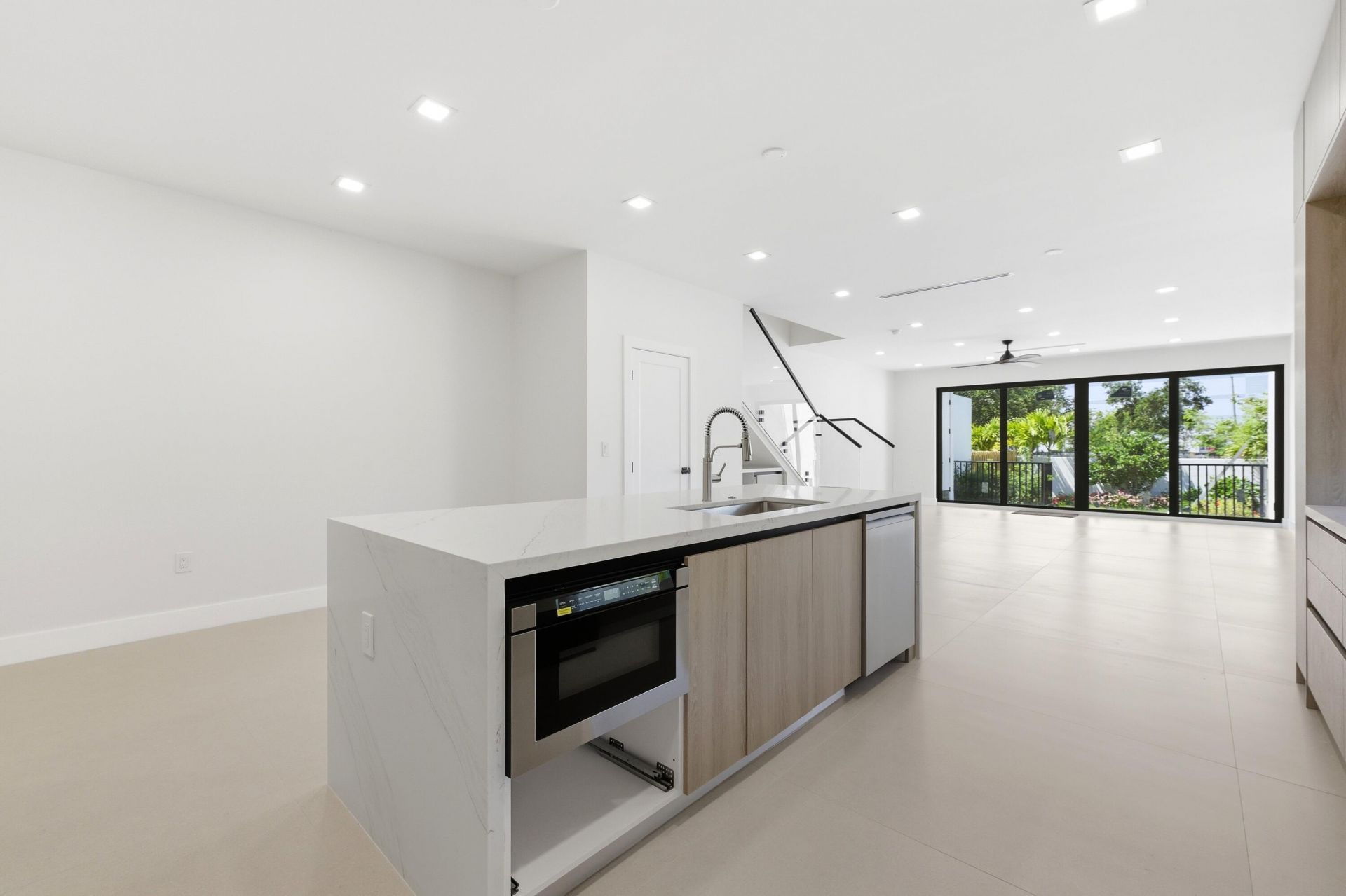 821 SW 1st Street, Fort Lauderdale, FL 33312 Photo