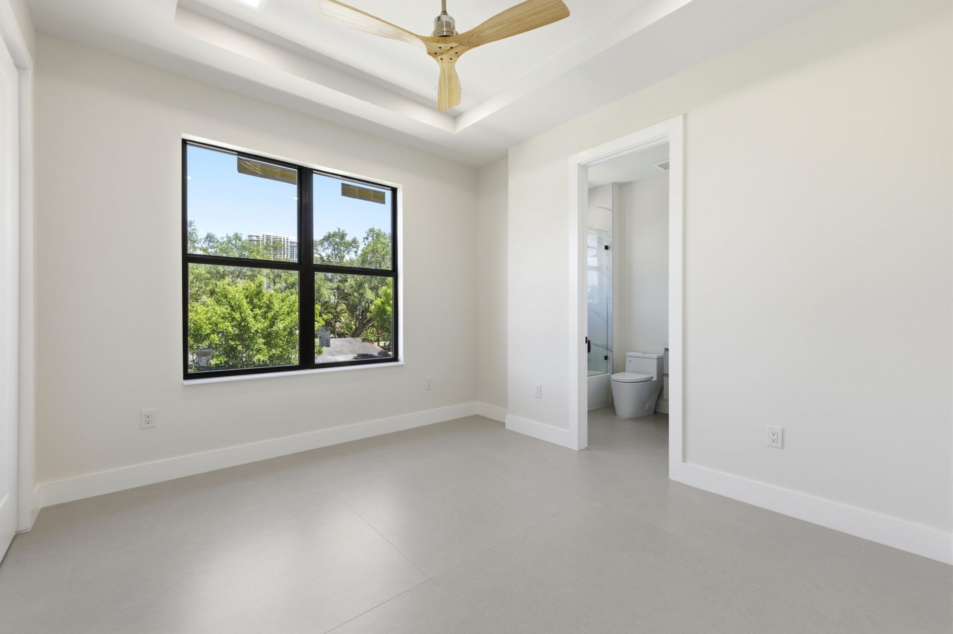 821 SW 1st Street, Fort Lauderdale, FL 33312 Photo