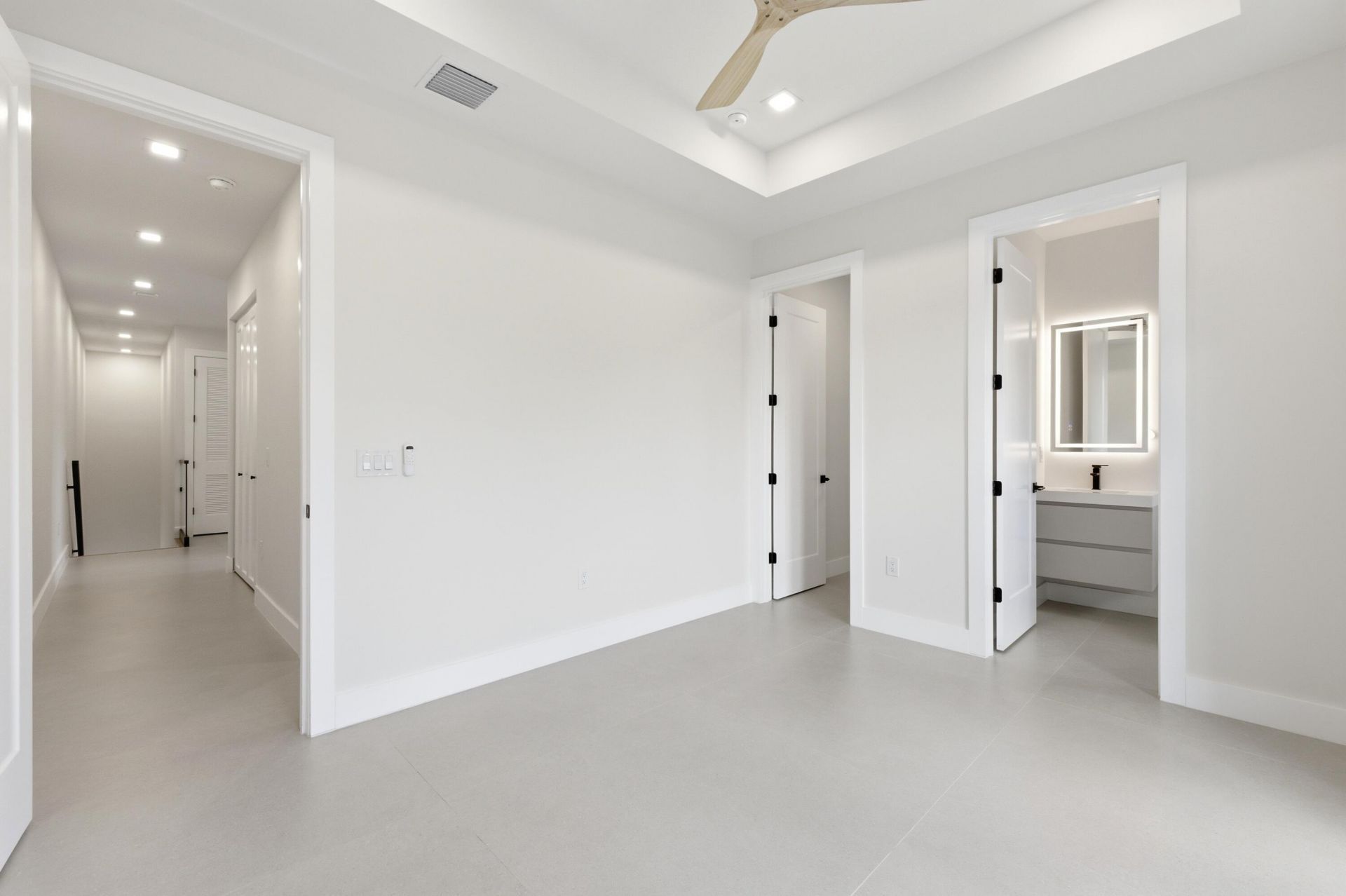 821 SW 1st Street, Fort Lauderdale, FL 33312 Photo