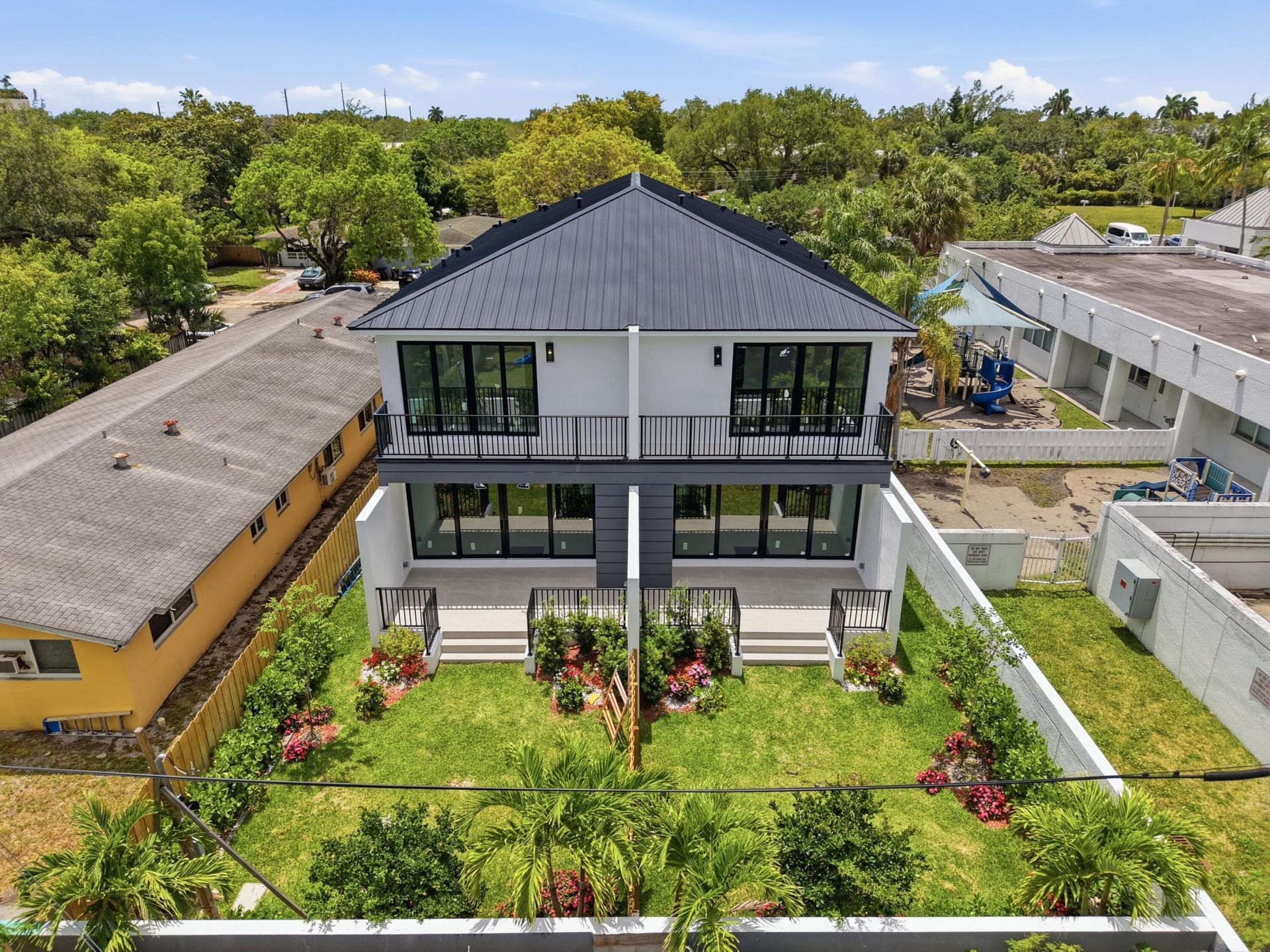 821 SW 1st Street, Fort Lauderdale, FL 33312 Photo