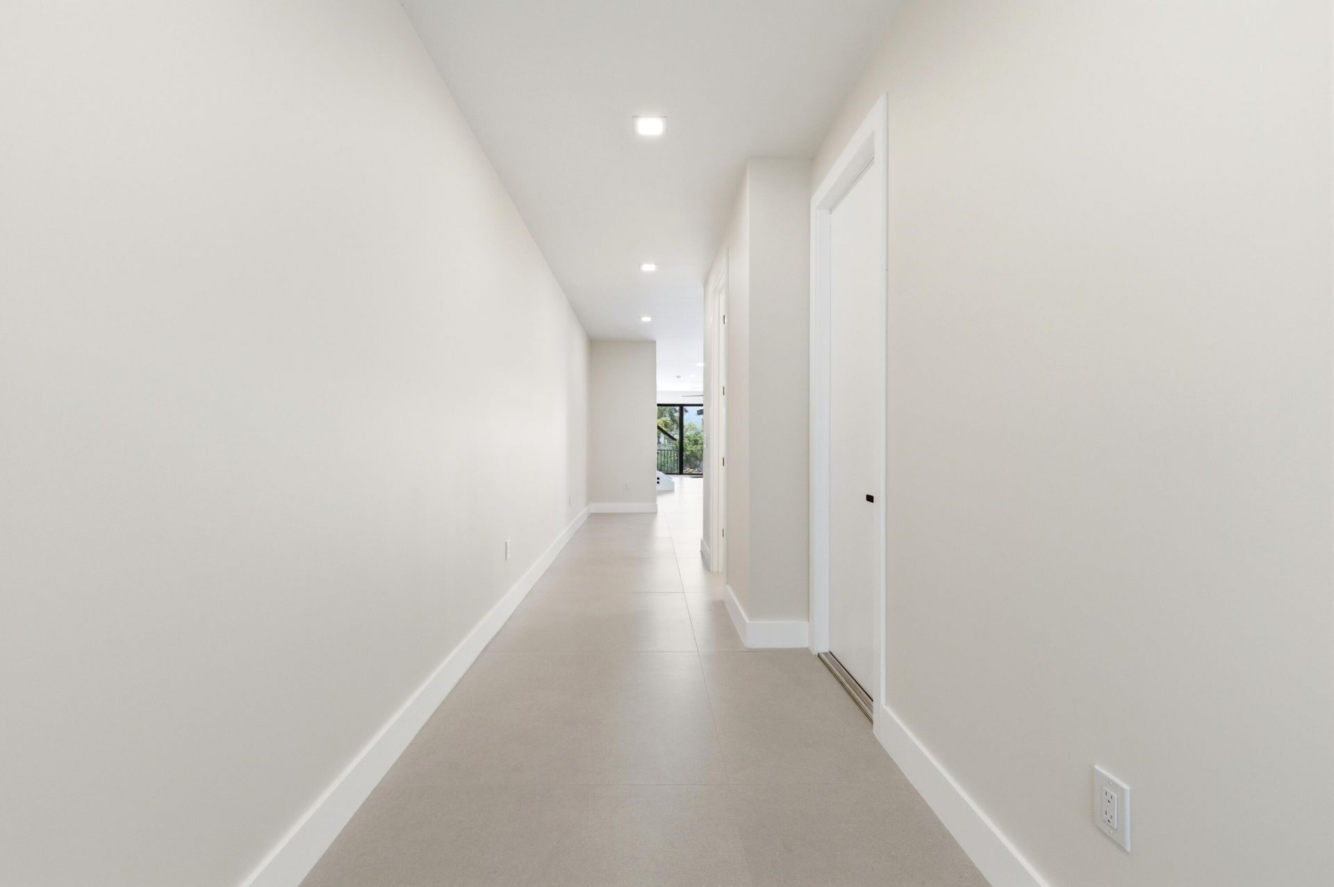821 SW 1st Street, Fort Lauderdale, FL 33312 Photo