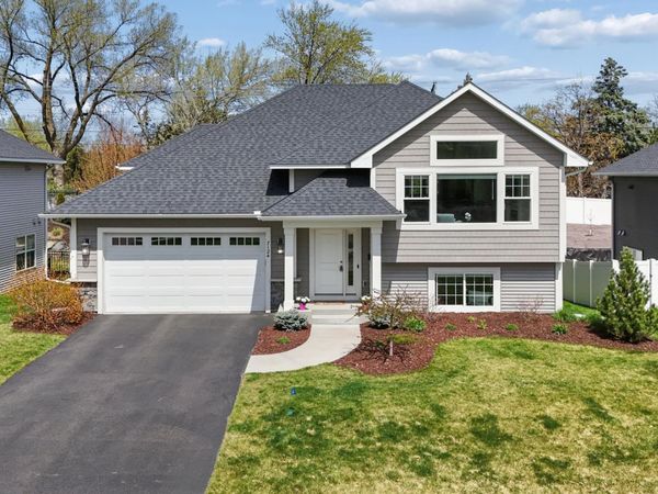 7124 51st Avenue N, New Hope, MN 55428