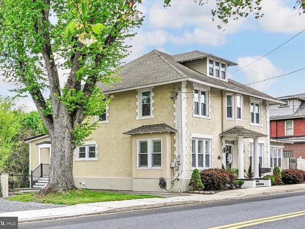 197 DOCK STREET, SCHUYLKILL HAVEN, PA 17972