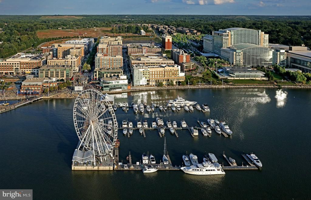 125 Kinsale Place , Unit 304, National Harbor, MD 20745 Main Photo