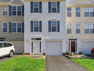 35937 CLOVER TERRACE , ROUND HILL, VA 20141