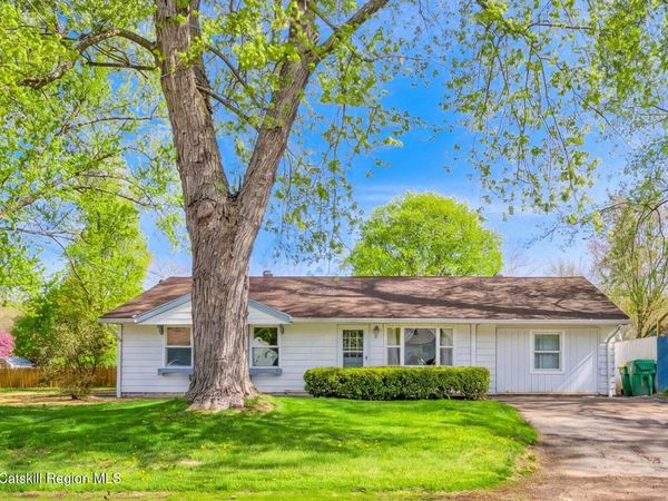 38 Melissa Road, Kingston, NY 12401