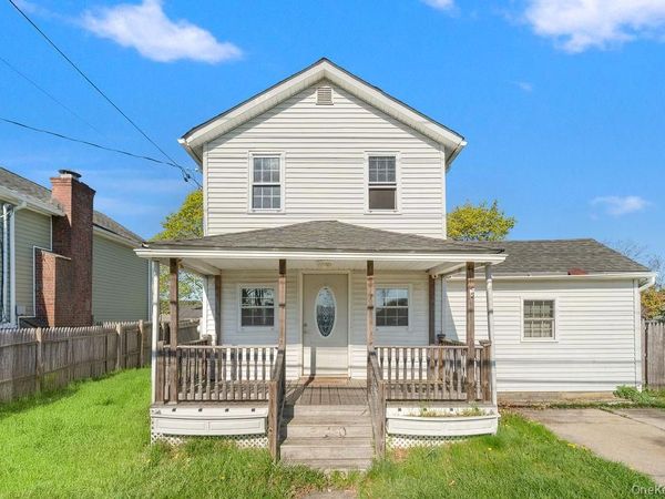 420 Taylor Avenue , Patchogue, NY 11772