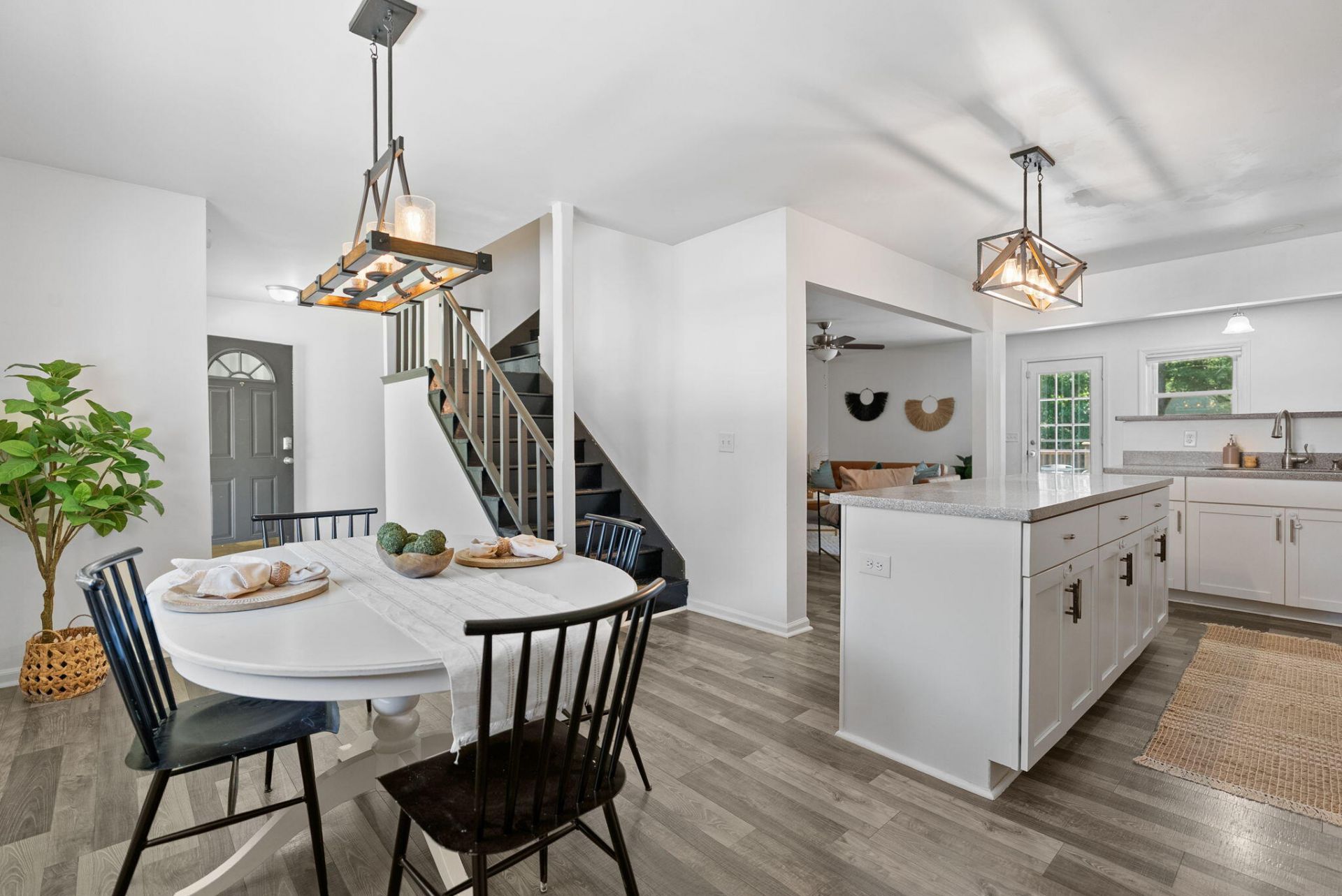 130 Bramwell Drive Photo 18