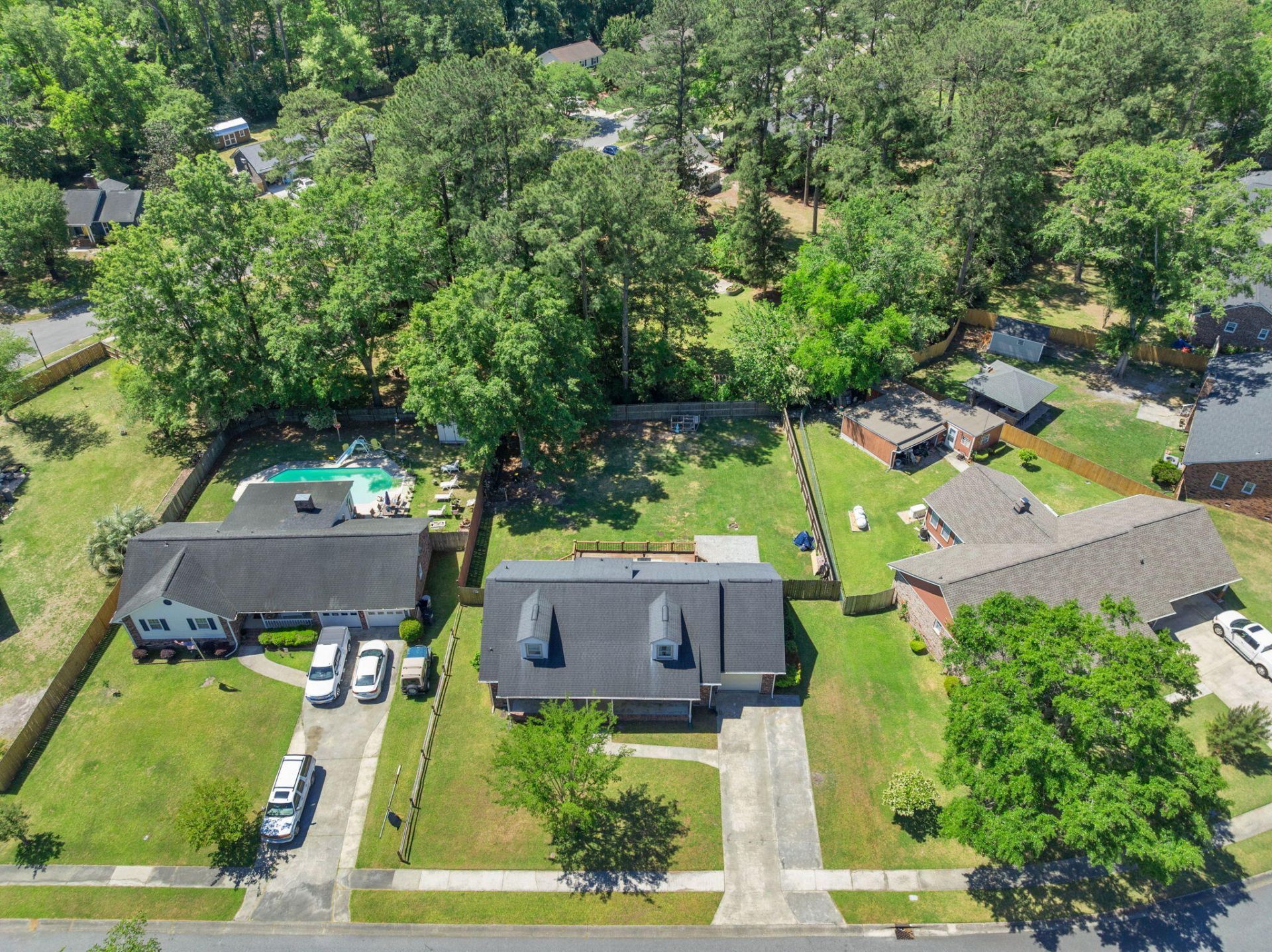 130 Bramwell Drive Photo 46