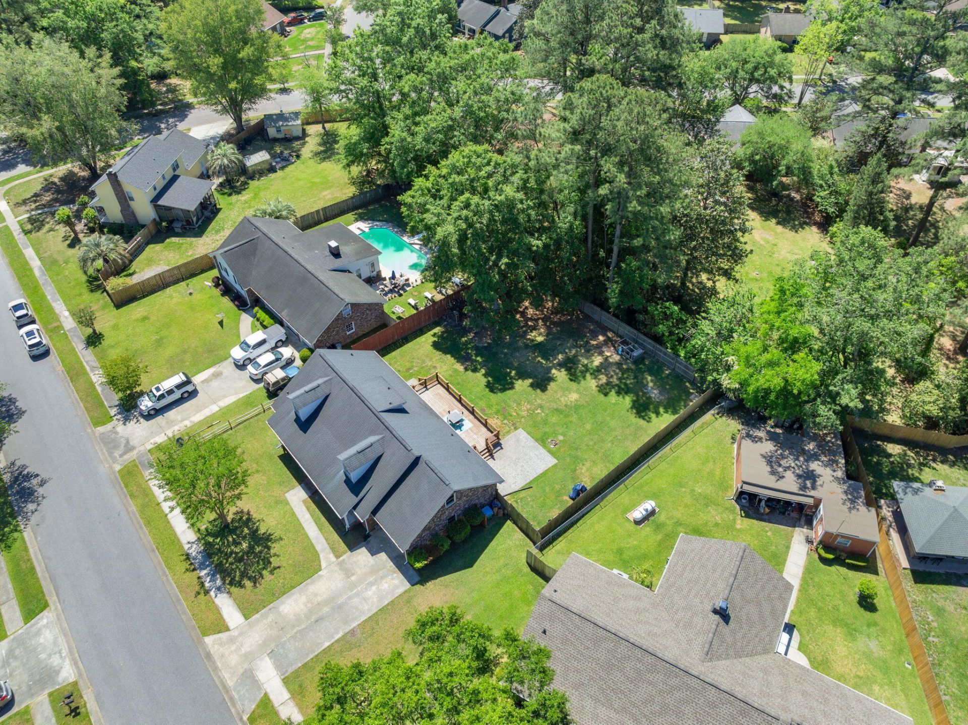 130 Bramwell Drive Photo 47