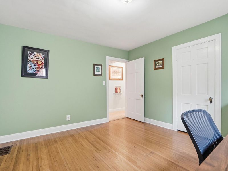 87 W Vernon Lane, Fort Thomas, KY 41075 Photo 13