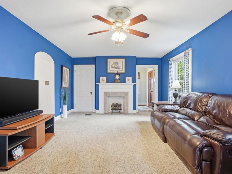 87 W Vernon Lane, Fort Thomas, KY 41075 Photo 7