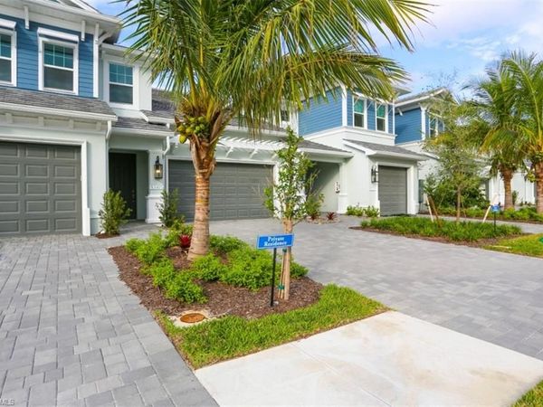 2626 Seychelles CIR , Unit 1405, NAPLES, FL 34112