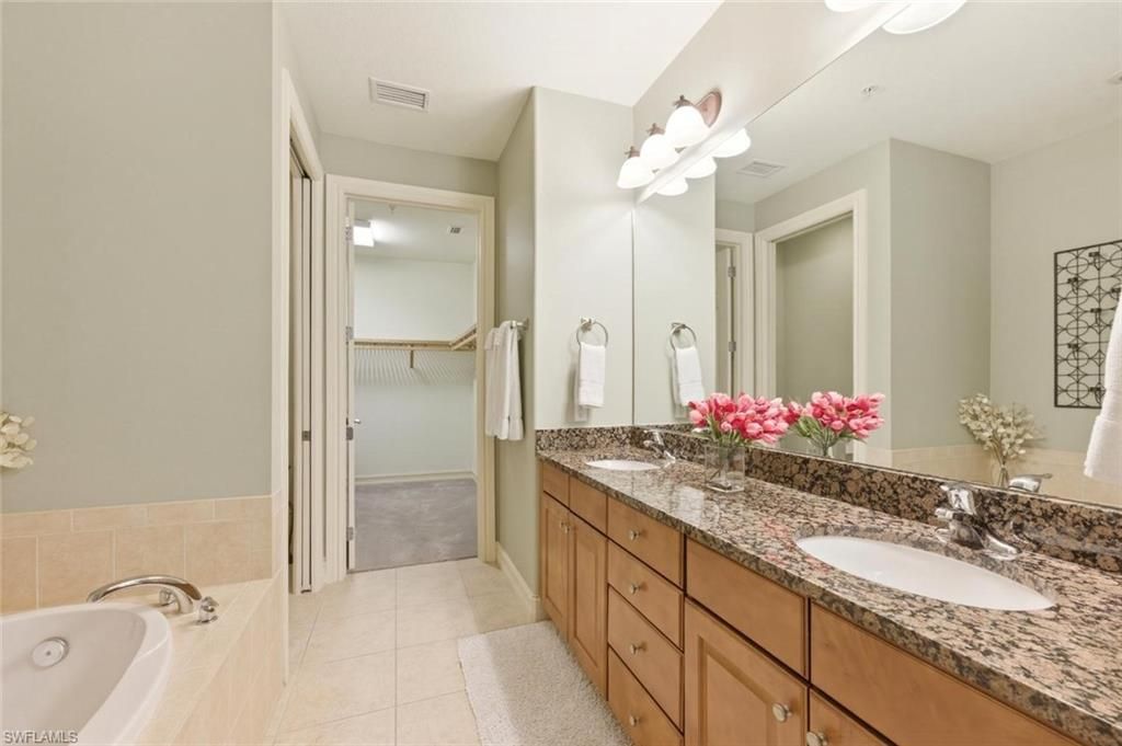9140 Delano St, Unit 9302, Naples, FL 34113 Photo