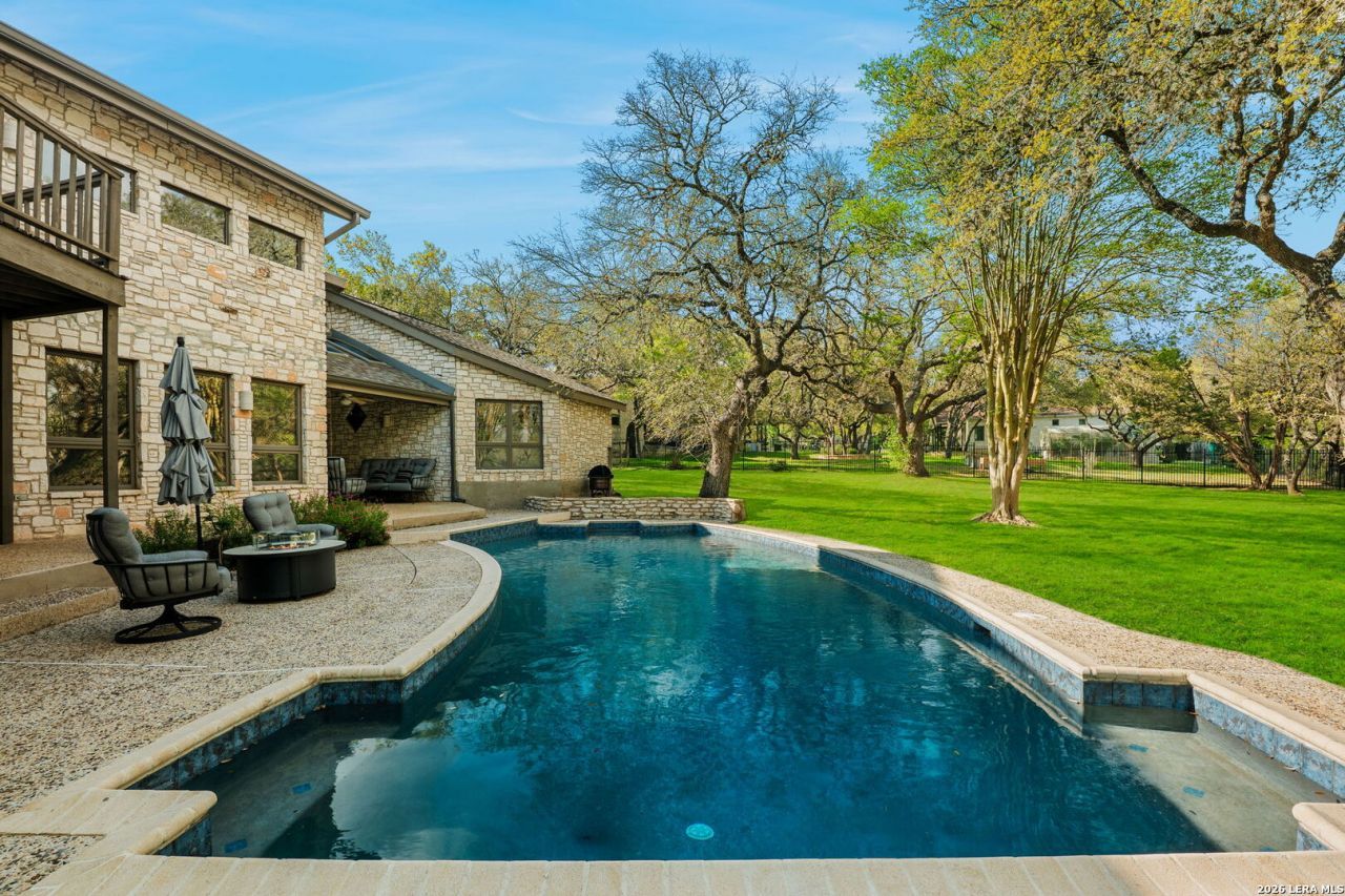 8258 Pimlico Ln, Boerne, TX 78015 Main Photo