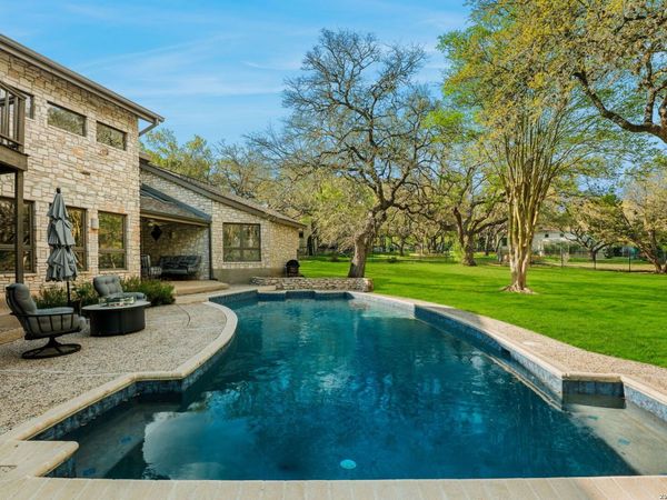 8258 Pimlico Ln, Boerne, TX 78015