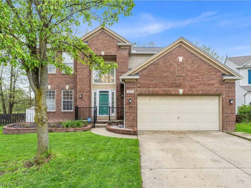9026 Huxley Lane, Olmsted Township, OH 44138 Photo 1