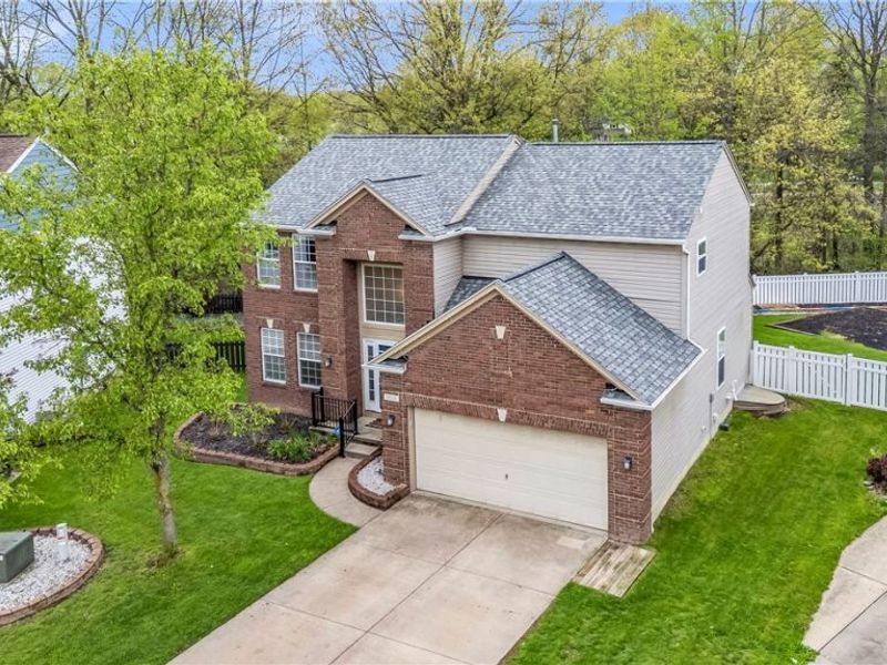 9026 Huxley Lane, Olmsted Township, OH 44138 Photo 37