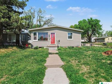 4652 Redick Avenue , Omaha, NE 68152