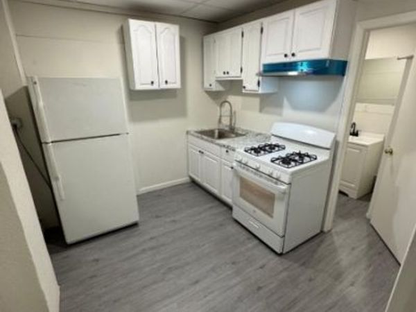 762 Main St, Paterson, NJ 07503