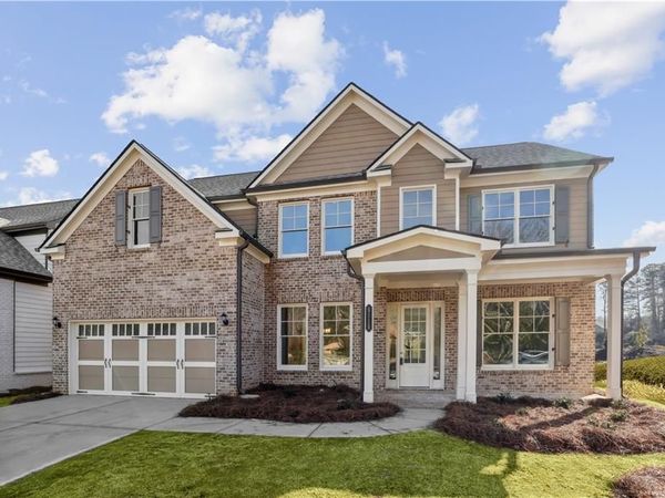 5897 Creek Indian Drive , Sugar Hill, GA 30518