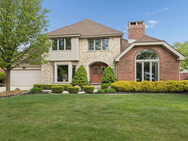8692 Flint Lane, Orland Park, IL 60462