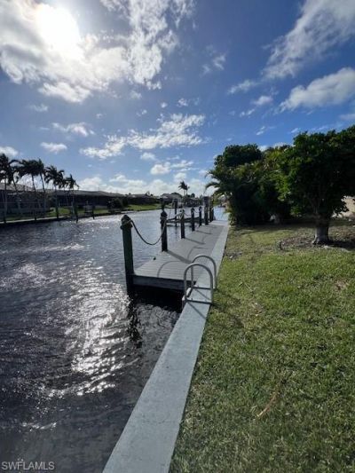 2328 SE 27th St, Cape Coral, FL 33904 Photo