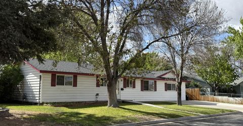 105 S Oregon Street, Yerington, NV 89447 Photo