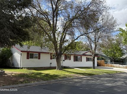 105 S Oregon Street, Yerington, NV 89447 Photo