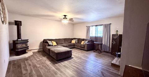 105 S Oregon Street, Yerington, NV 89447 Photo