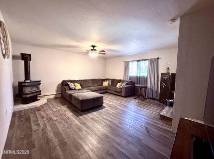 105 S Oregon Street, Yerington, NV 89447 Photo