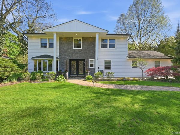 35 Elm Drive , East Hills, NY 11576