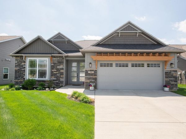 208 Aqueduct Circle, West Lafayette, IN 47906