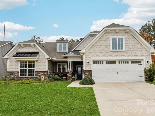 1328 Dali Boulevard, Mount Holly, NC 28120