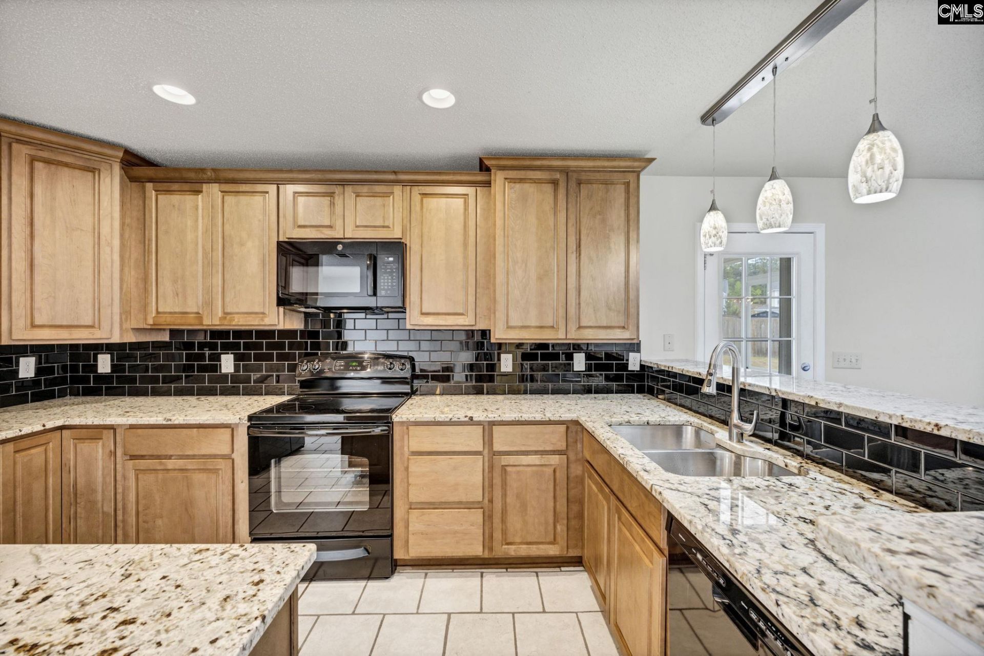 110 Eugene Ct.  Photo 8