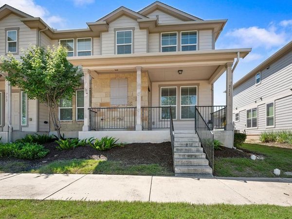 711 Katmai CIR, Pflugerville, TX 78660