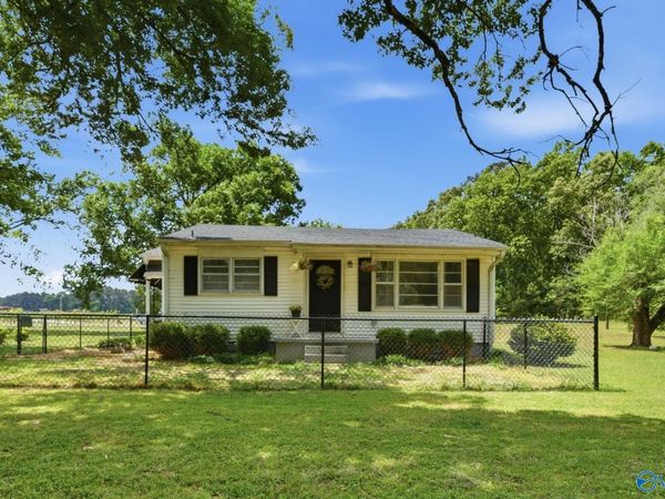 9347 Pulaski Pike, Toney, AL 35773