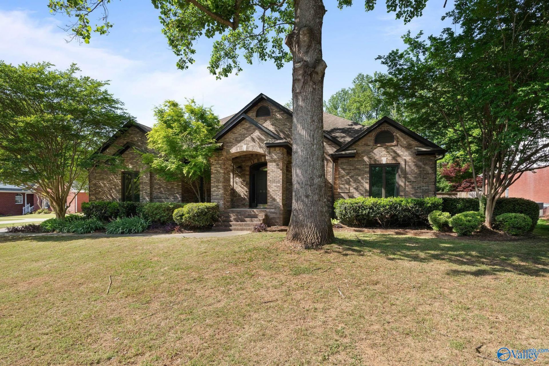 205 Kelsey Lynn Lane, Huntsville, AL 35806 Main Photo