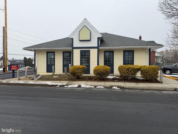 502 FAIRVIEW STREET , READING, PA 19605