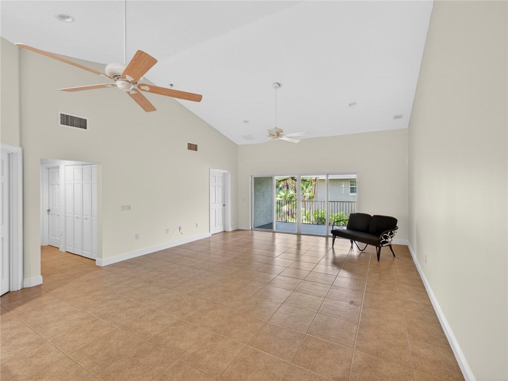 4350 Doubles Alley Drive, Unit 201, Vero Beach, FL 32967 Photo