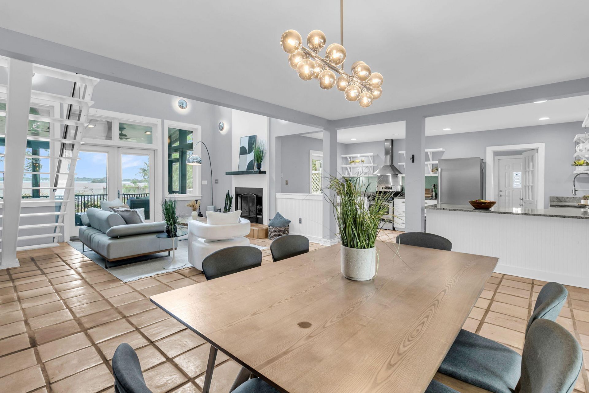 706 Arcadian Way Photo 16