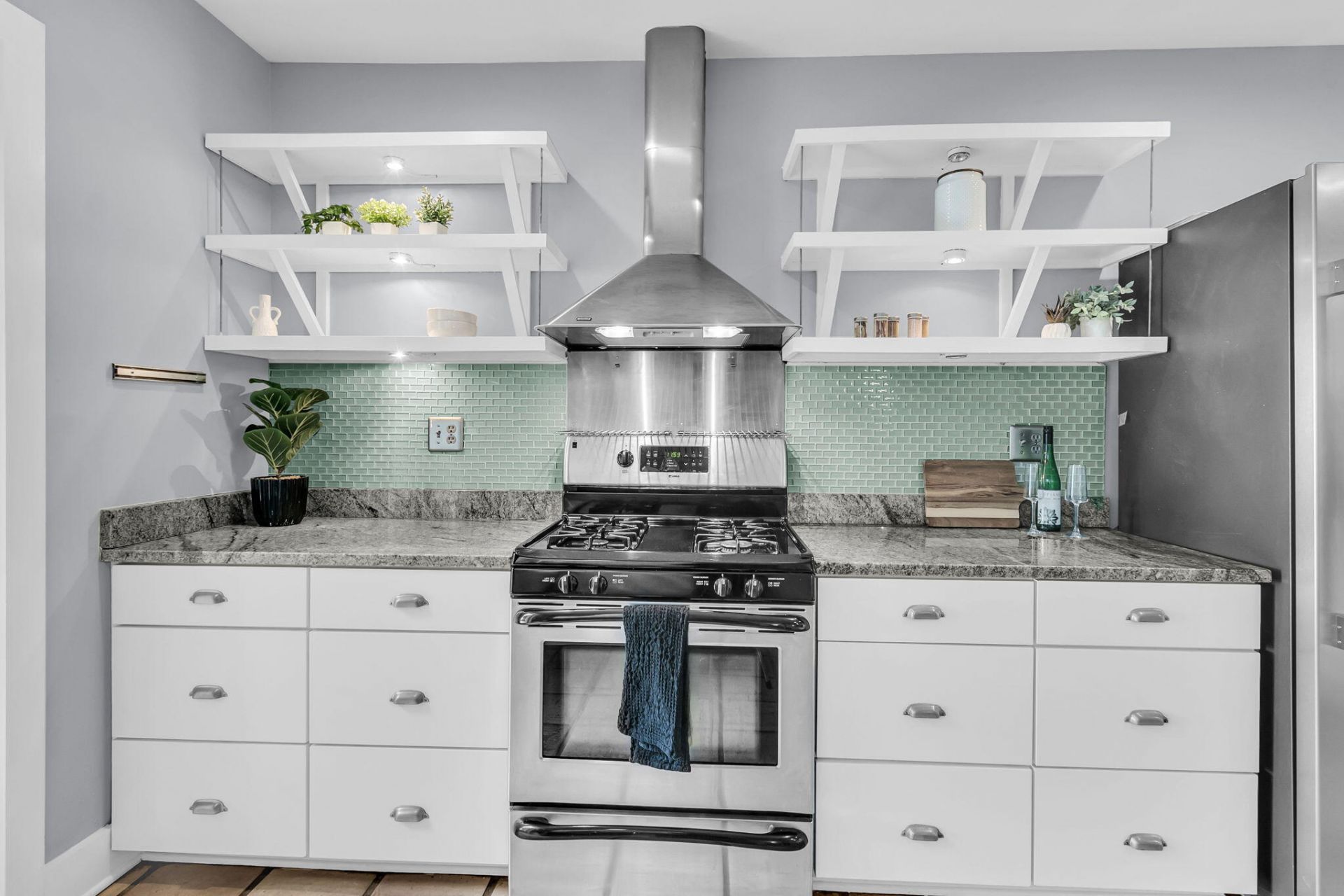 706 Arcadian Way Photo 17